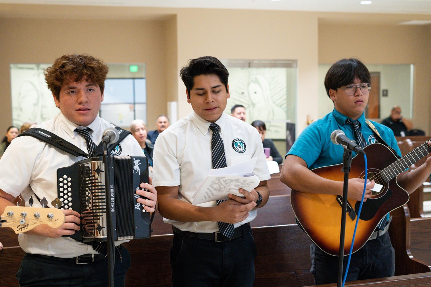 JPII HS_Phoenix_students playing music