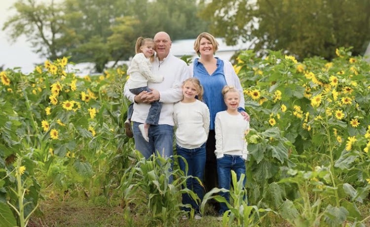 25E021AA-489E-481E-8AE6-4FC986F306E0_1_105_c