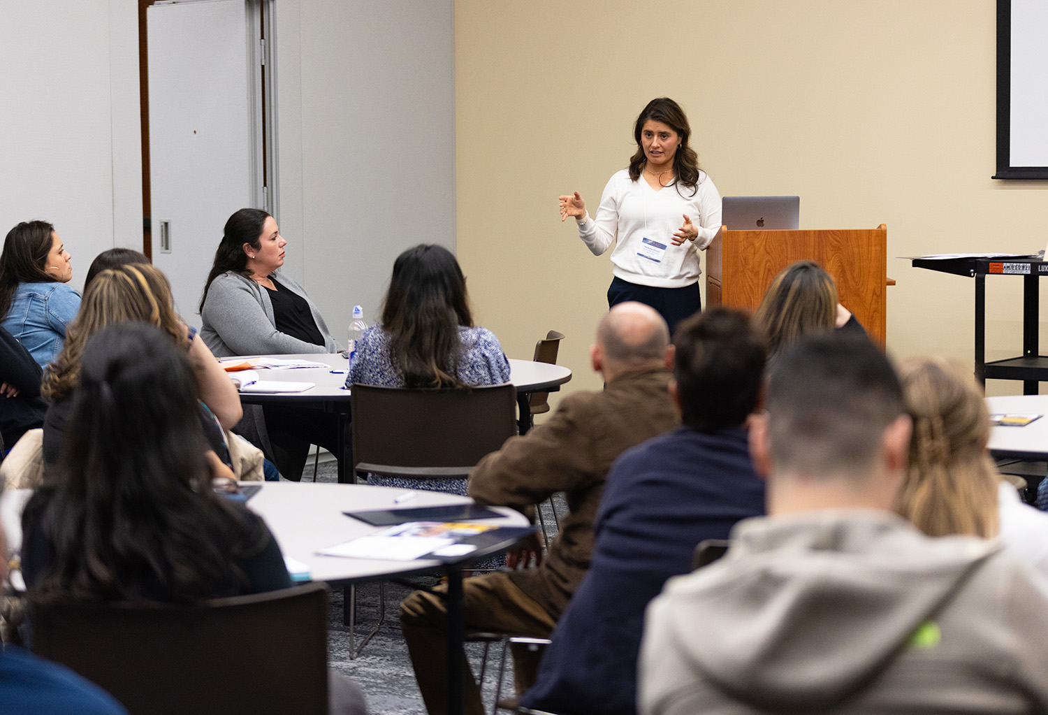 Veronica Alonzo_presenting to LEAD Cohort 4