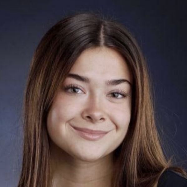 Cote | Headshot
