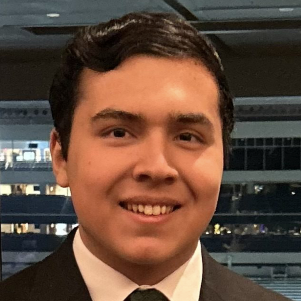 Gonzalez | Headshot