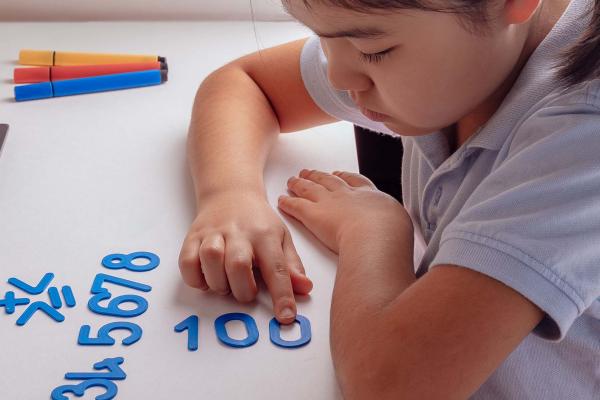 eLearning_Supporting English Learners in Math