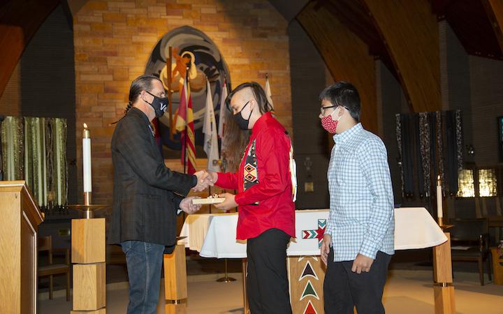 heinert_greets_graduates_devarrell_mills_and_landon_hurley